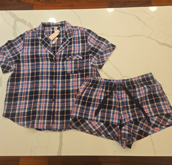 NWT Victorias Secret Plaid Gingham Short Sleeve Top Shorts Pajama Set Large - Picture 1 of 7
